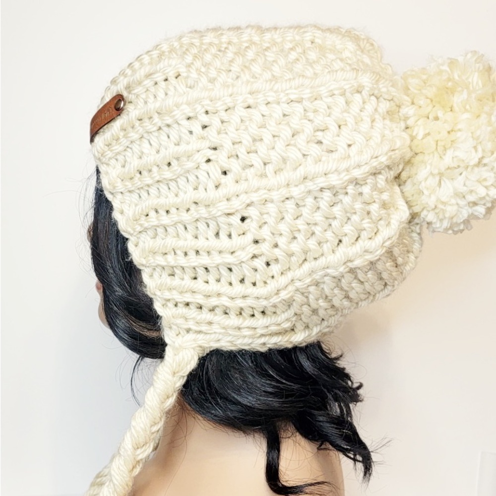 Crochet Handmade  Earflap Pompom Hat